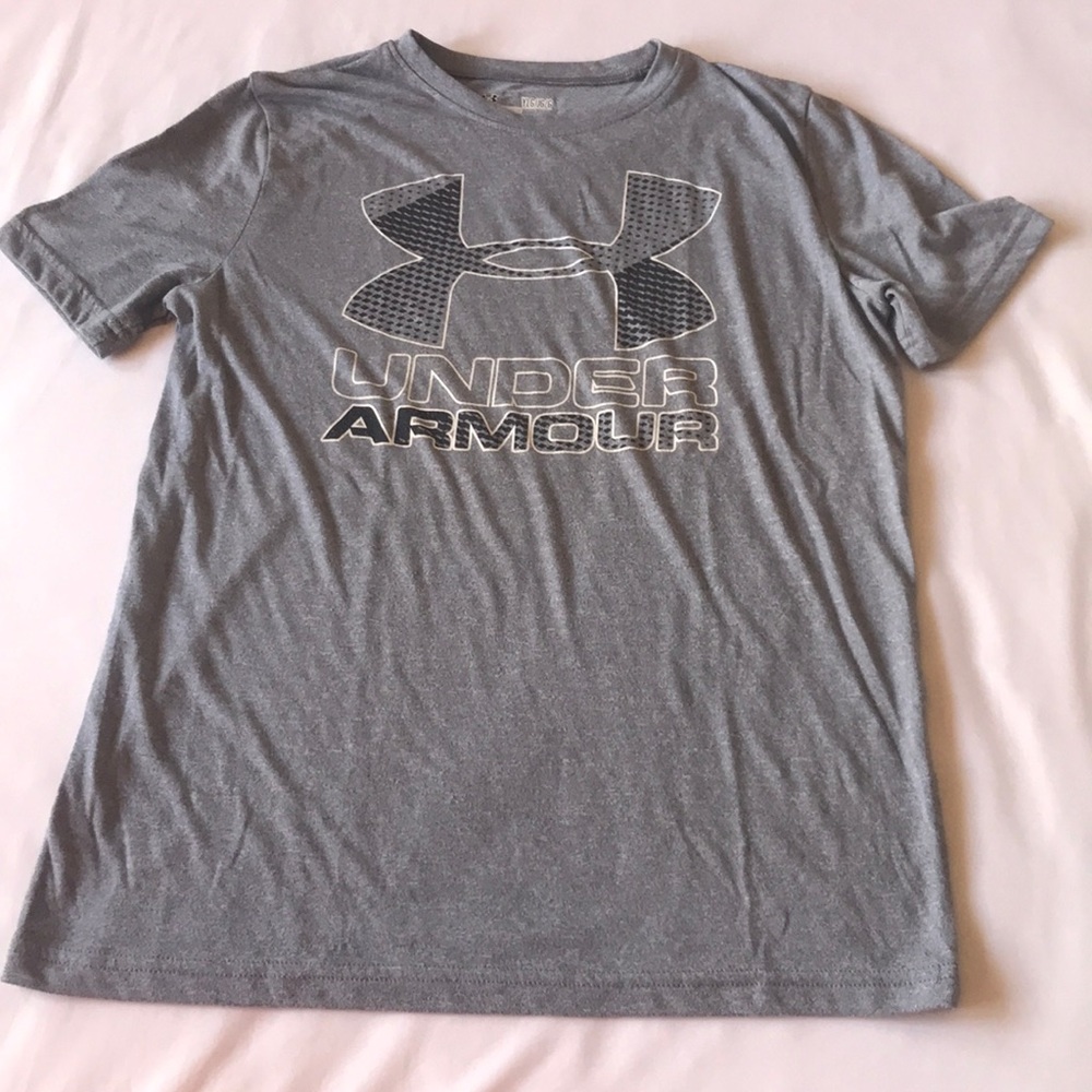 UA t shirt